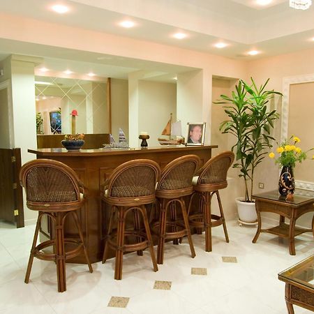 Hotel Viana Loutra Edipsou  Buitenkant foto
